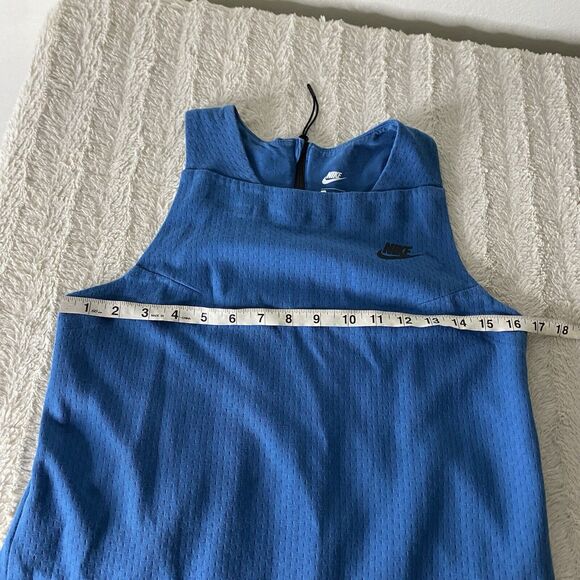 Nike Women's Small Tech Pack Textured Dress Industrial Blue Knee athletic small - Picture 16 of 16